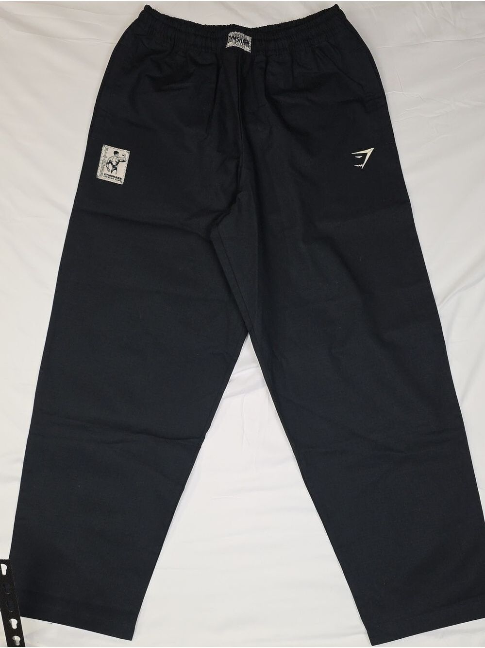 Gymshark Men’s Black Casual Sweatpants Medium